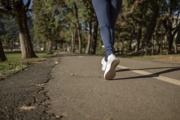 Chroń kolana podczas biegania